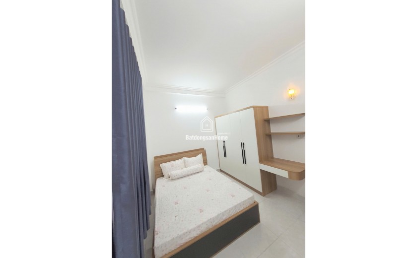 Bán nhà mới xây Full nội thất đướng số 8 linh xuân thủ đức LH:0909428959.